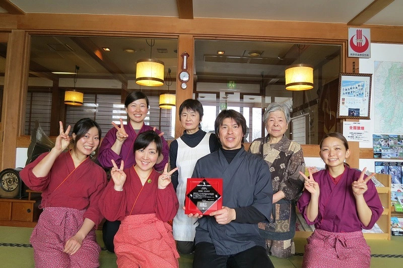 Minamiya 山とねこと遊ぶ宿 みなみ家