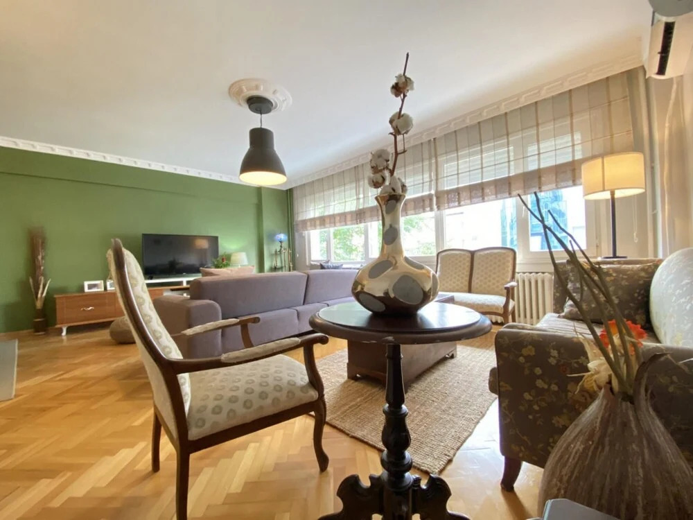 Missafir Gorgeous Flat in the Heart of Beyoglu