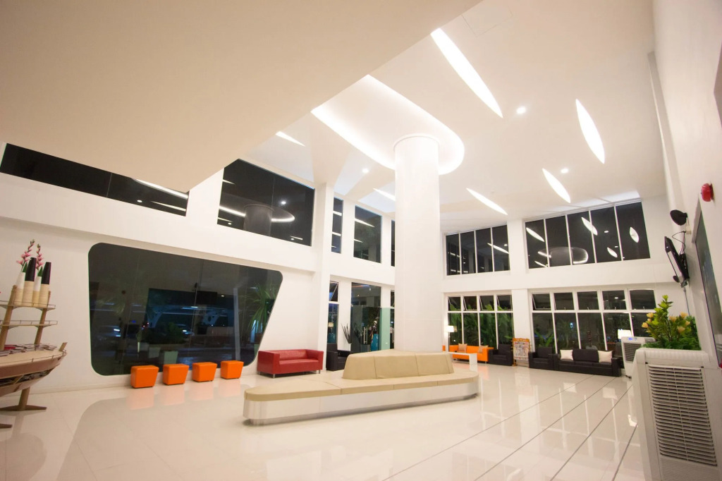 Primetime Hotel