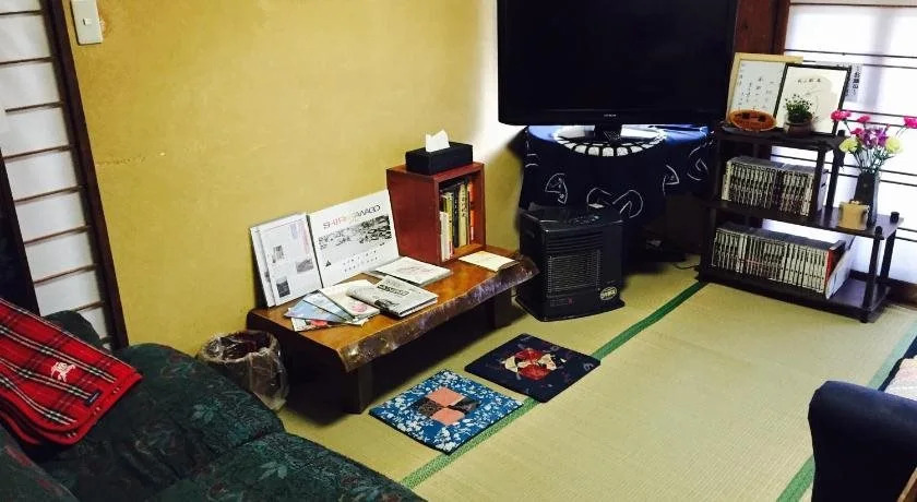 Shiroyamakan