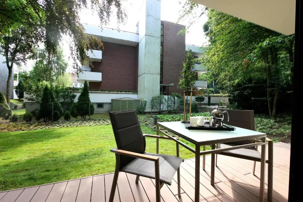 White Pearl Apartment 0.07