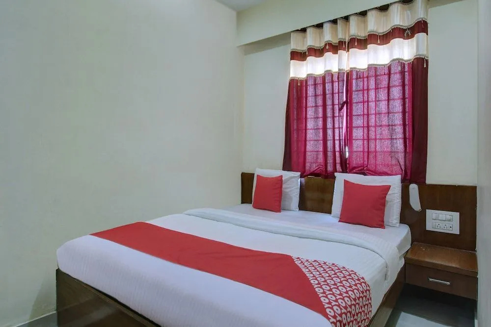 OYO 26981 Sharan Residency