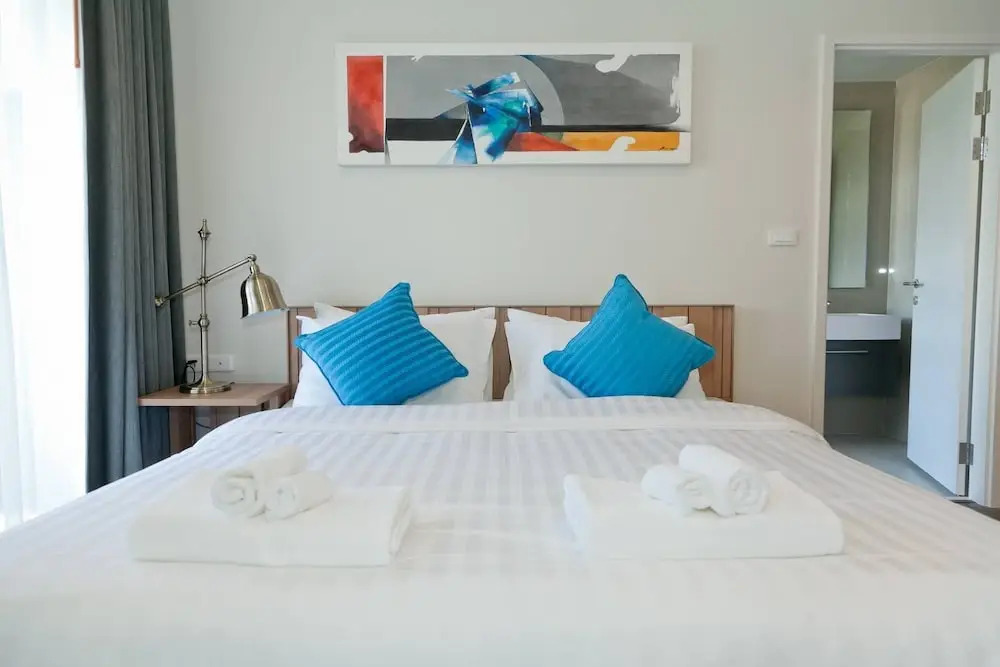 Beach House 1 Br, 2pools, Walk To Patong Beach