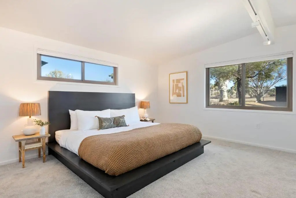 Acacia By Avantstay - Modern J Tree Escape w Cowboy Pool, Fire Pit, Ping Pong & Pool Table