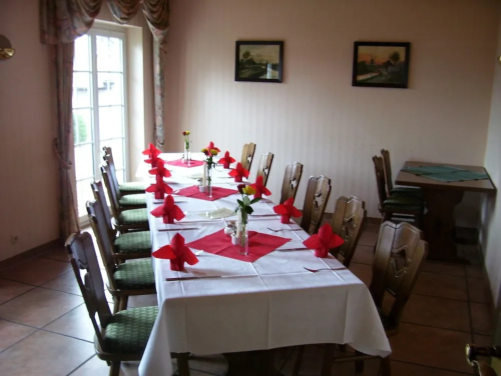 Landgasthof Und Hotel Schleusenhaus