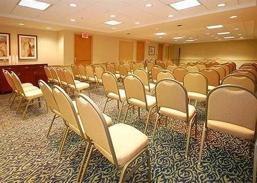 Comfort Inn Warwick Airport
