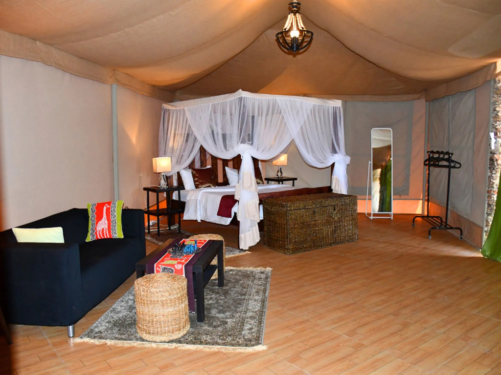 Serengeti Safari Lodge