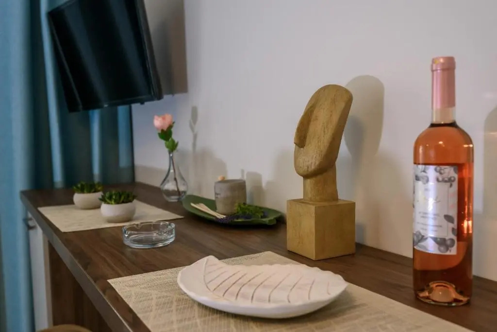 Studio Apartments Itaka