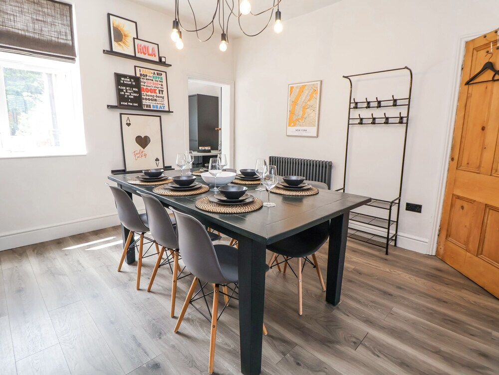 52 Barony Road