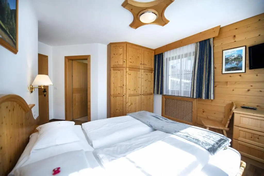 Apartments Miara