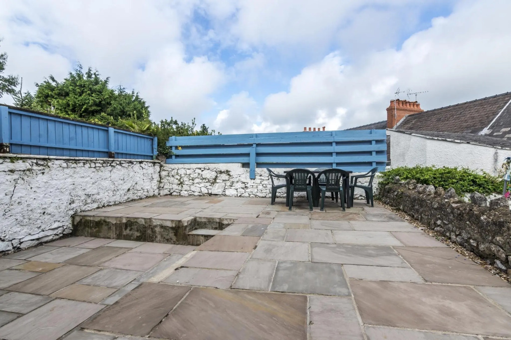 Sandy Retreat - 3 Bedroom Holiday Home - Tenby