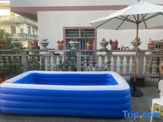 MeiZhouIandZhenXiangShaoHuaHomestay