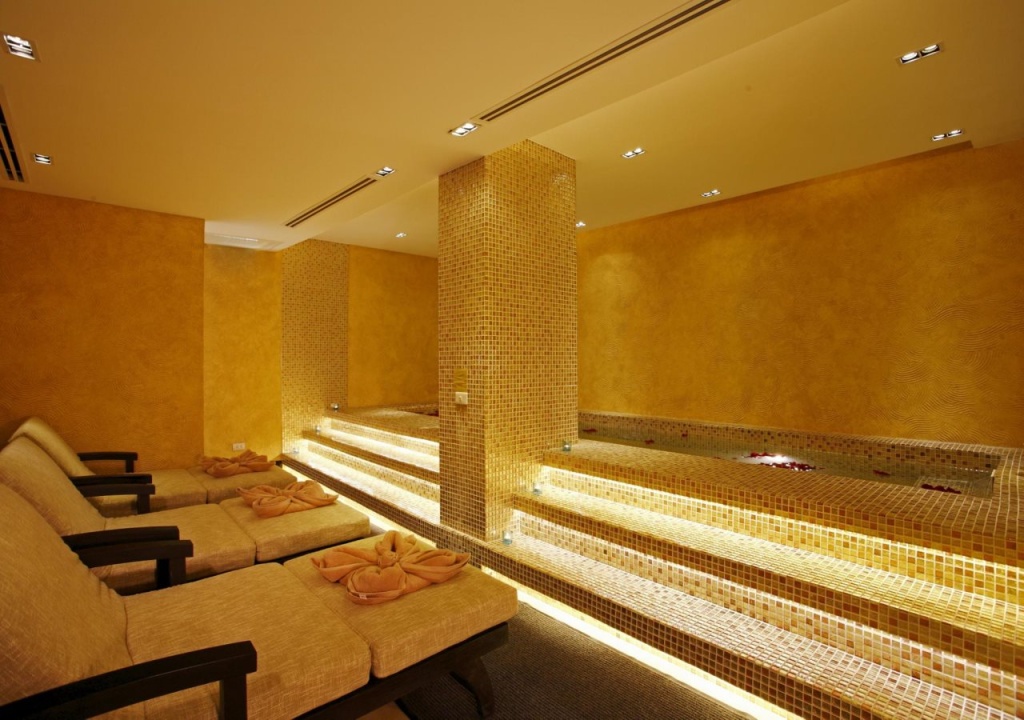 Centara Nova Hotel Pattaya