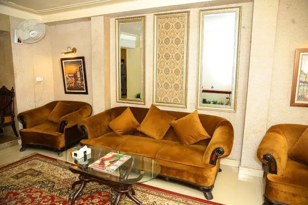 shelton guest House