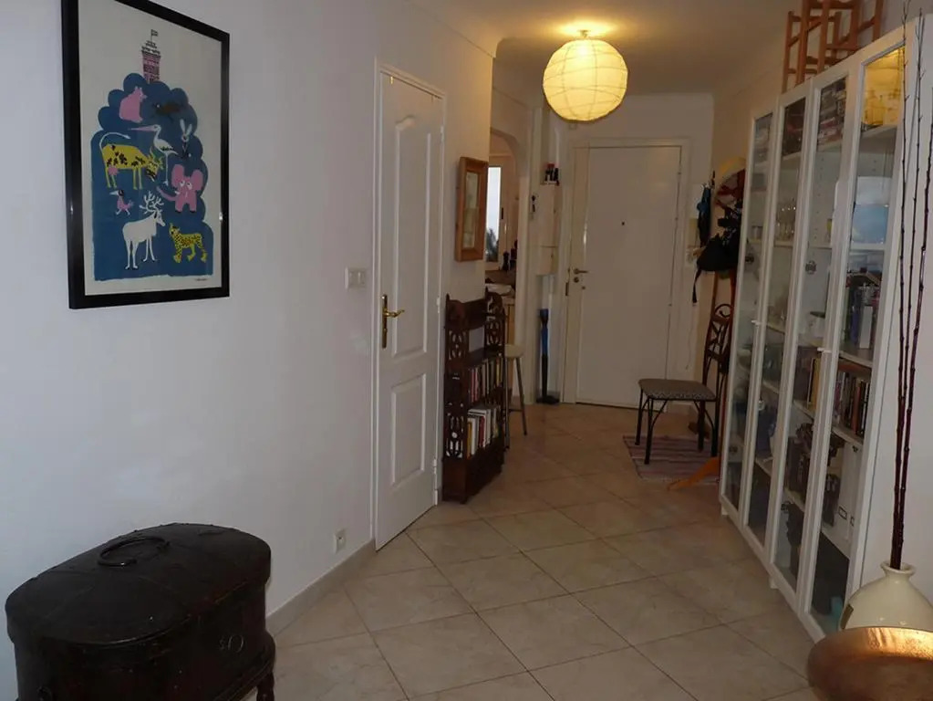 One bedroom apartment in Cannes with a terrasse and stunning views walking distance to the Palais 453