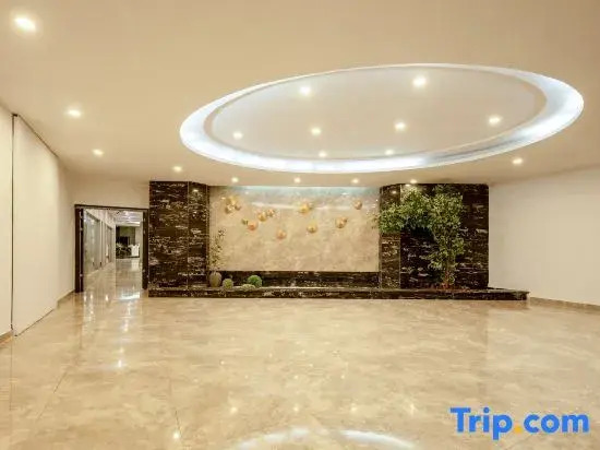 Shengtiandi Residence Hotel (Tongling Jinshan Plaza No. 12 Middle School)