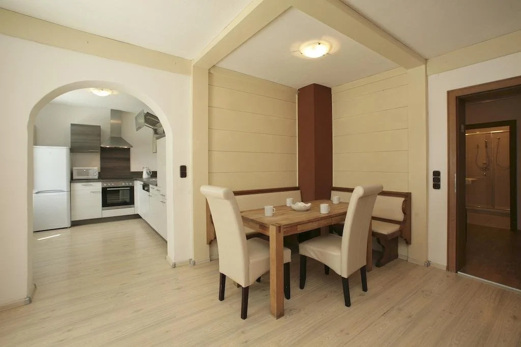 Maras Little Boutique Sleepover - Budget Holiday Home