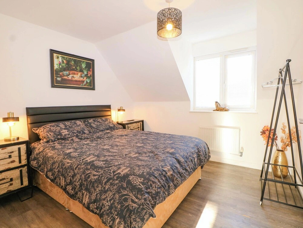 Harbour Way Cottage by Coast & Country Stays
