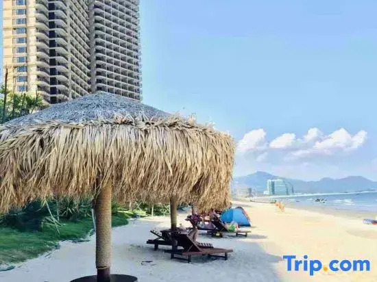 Huidong Shuangyuewan Haiyi Apartment