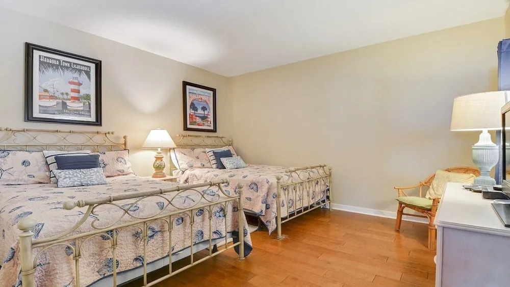 479 Captains Walk 2 Bedroom Villa