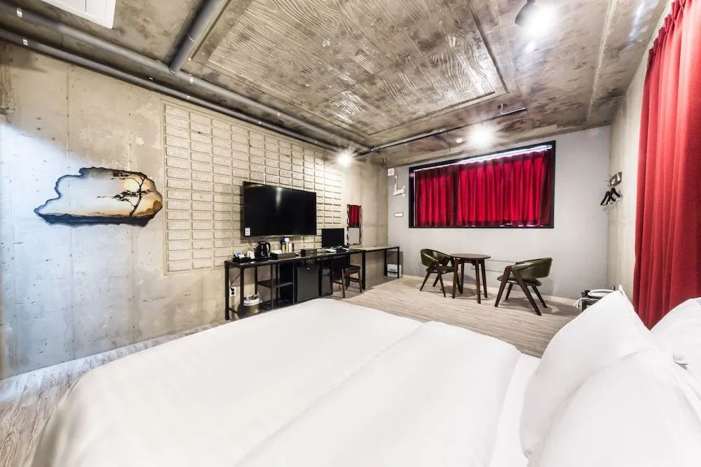 Si Hotel