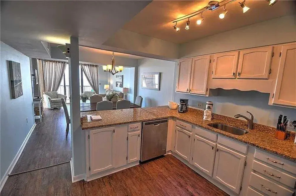 Crescent Sands I D5 3 Bedrooms 3 Bathrooms Condo