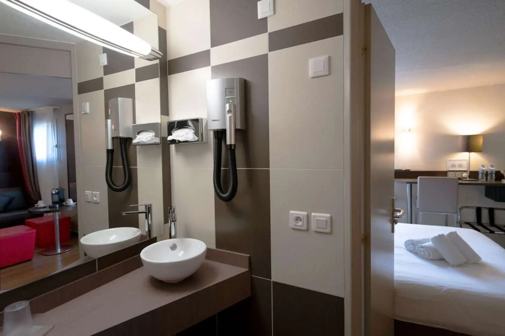 Best Western lAtelier 117