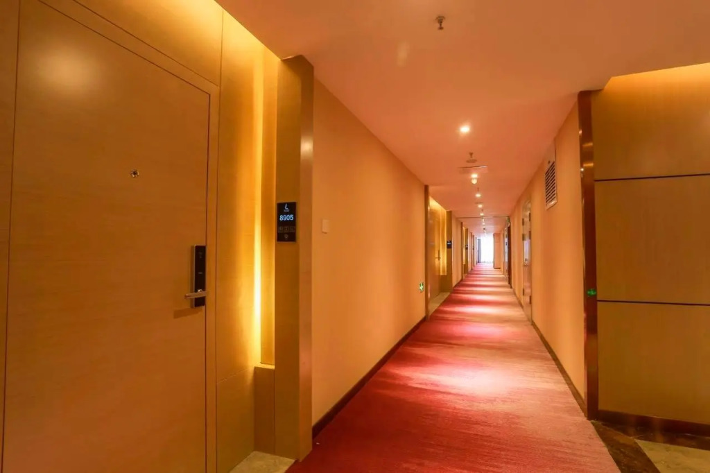 Lavande Hotels·Linyi Yinan Junyue Shopping Center