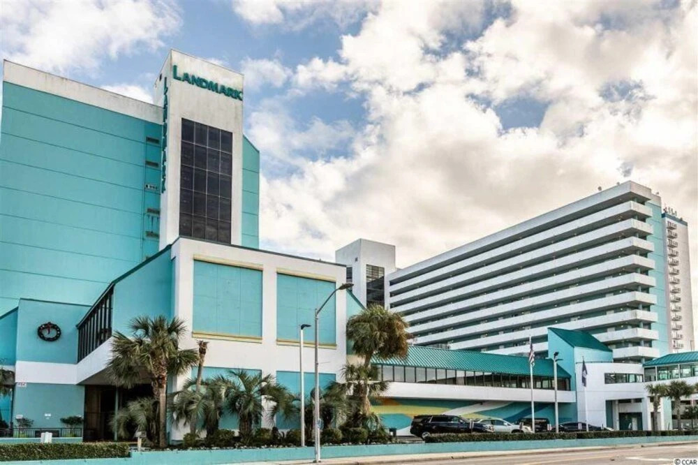 Landmark Resort 421