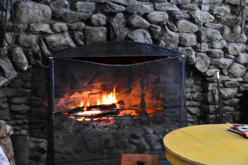 Summit Lodge