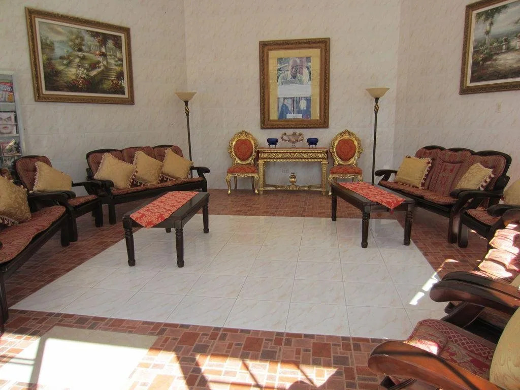 Emiramona Garden Hotel