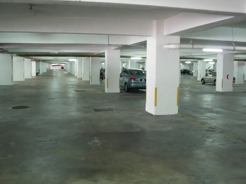 8 O Clock Lodge Condo Bandar Utama