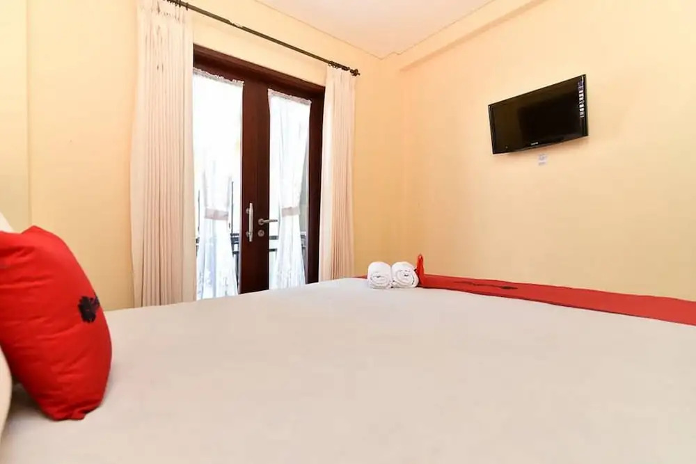 RedDoorz near Level 21 Mall Denpasar