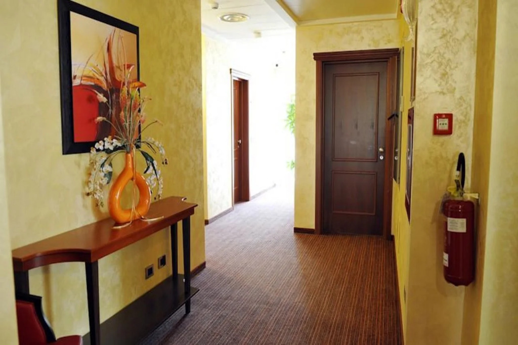 Gullo Hotel