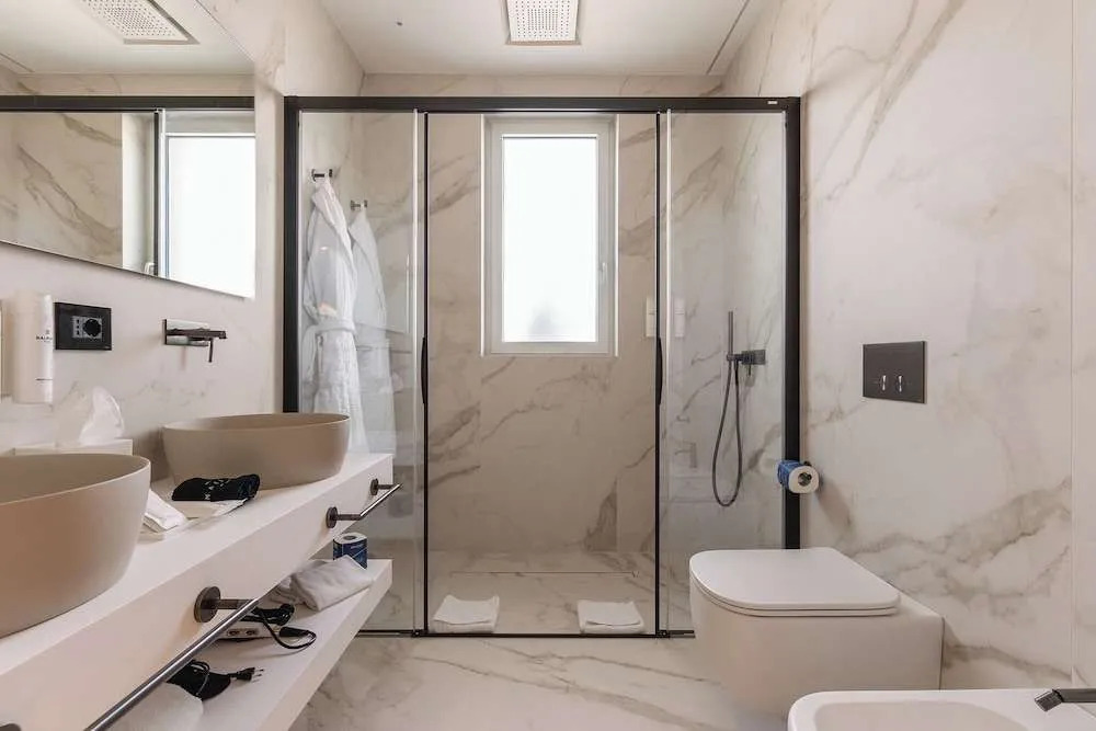 Green Park Penthouse Suite & Pool - Heated Pool