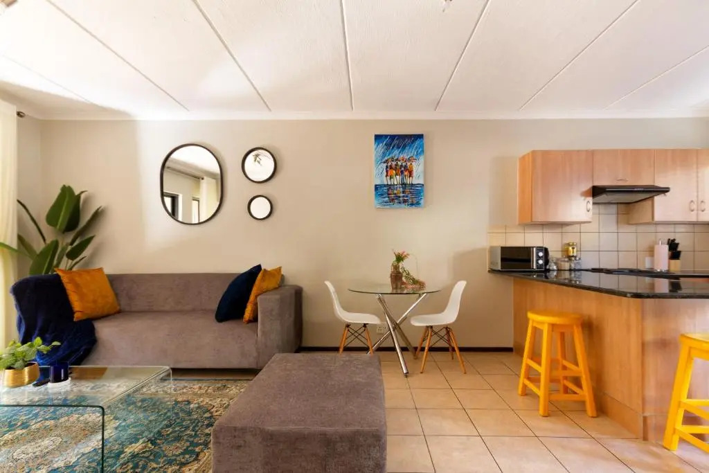 82 NOLE 2bed 2 bath apartment