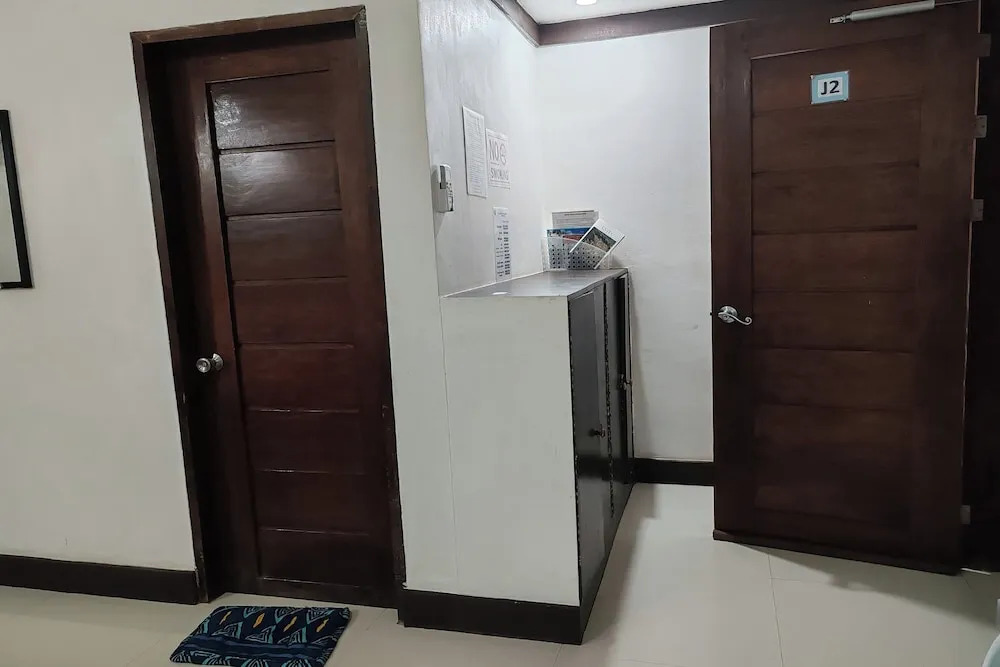 Jaces Travellers Inn El Nido near Corong Corong Beach