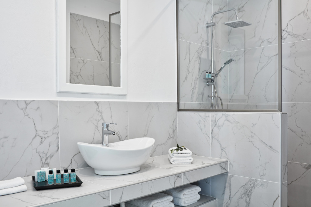 Mr and Mrs White Paros Suites & More