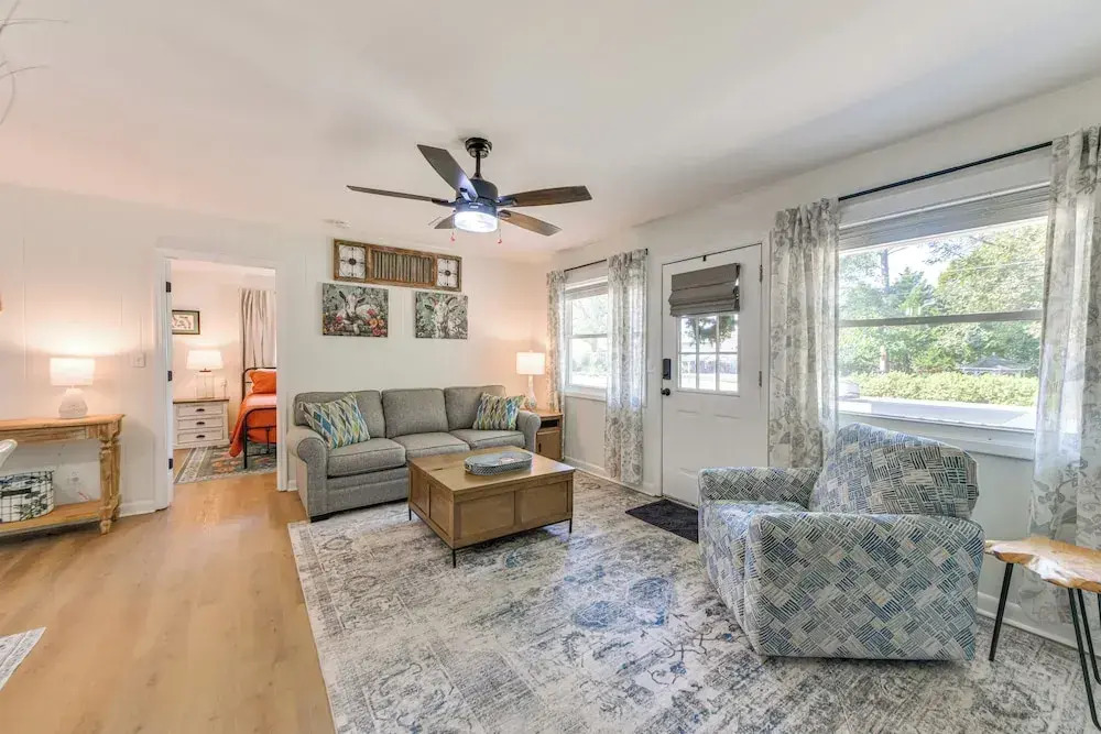 Walk to Dtwn Pine Mountain! Quiet Cottage w/ Yard