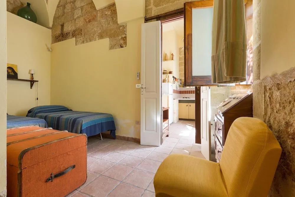 Casa Messapica by BarbarHouse