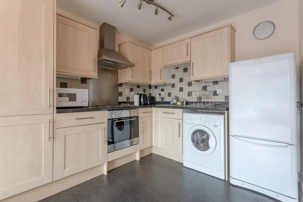 Charming 1 Bedroom Property Next to Clapham Common