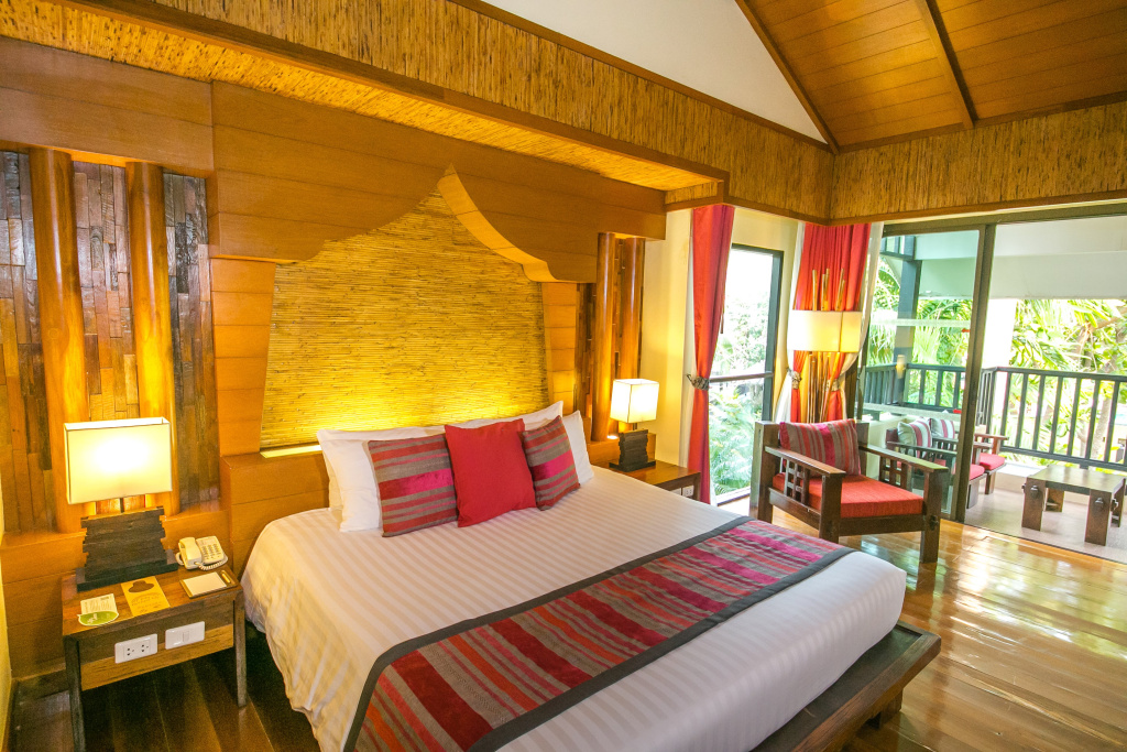 Centara Koh Chang Tropicana Resort