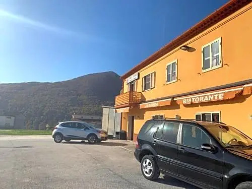 Hotel Cona