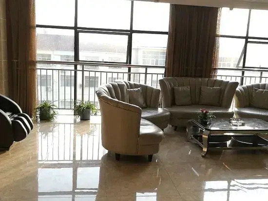 Grand view Yijia Hotel (Yuan 'an Mingfeng Store)