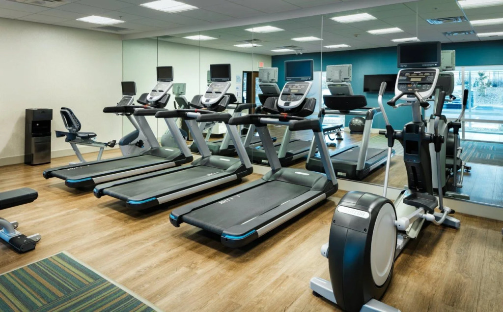 Holiday Inn Express & Suites - Medford by IHG
