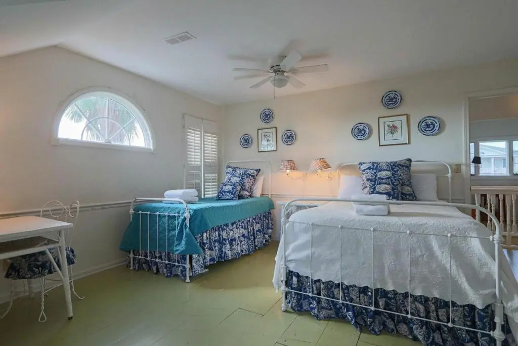 769 Marlin Dr