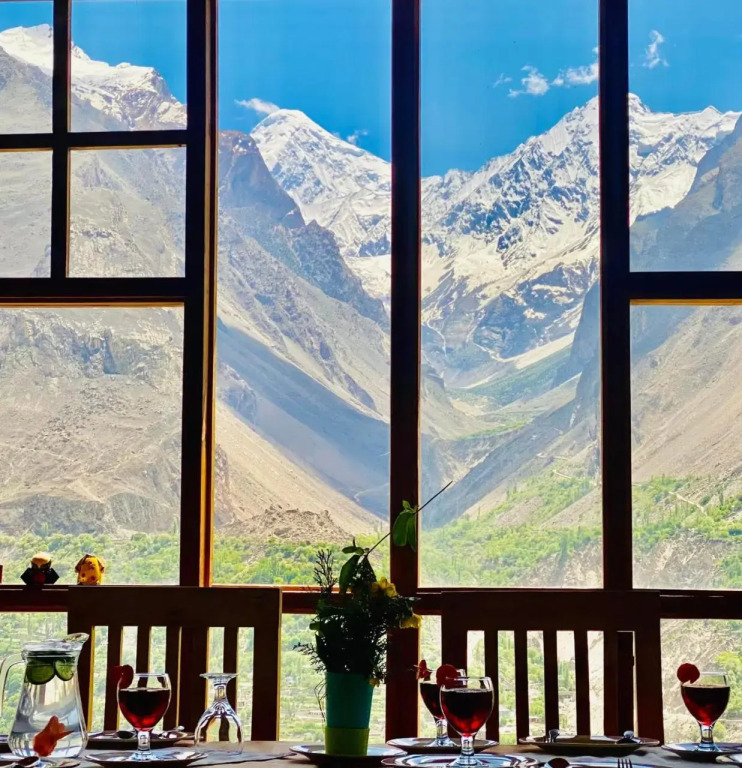 Old Hunza inn