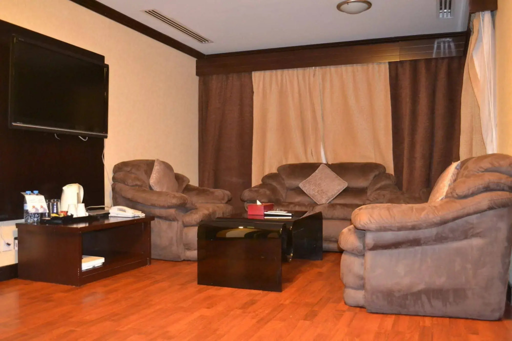 Strand Hotel