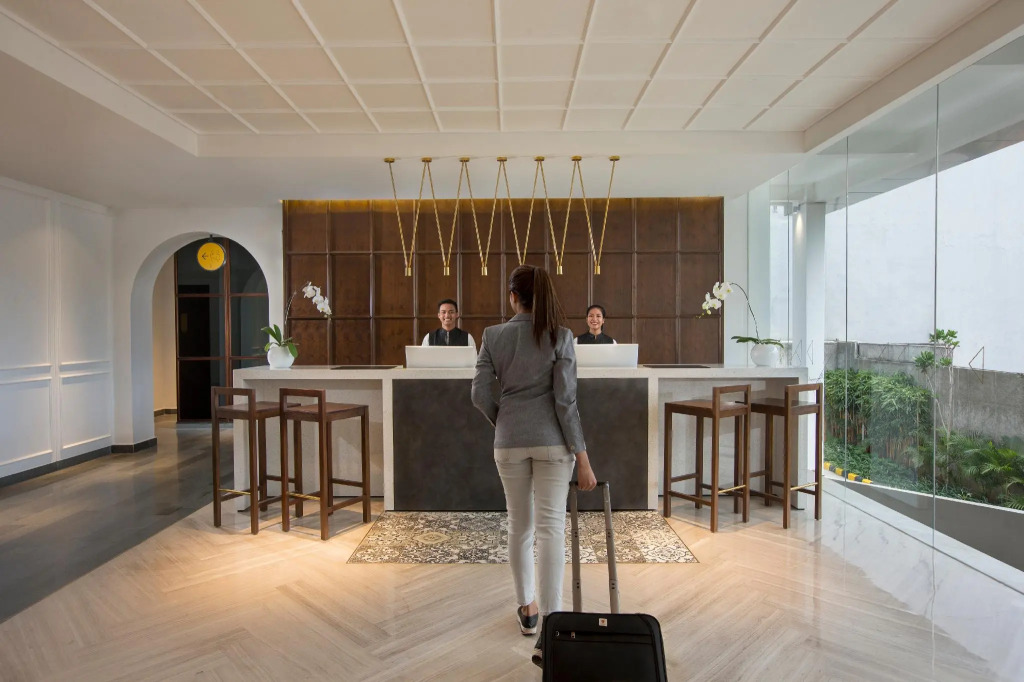 Kampi Hotel Tunjungan - Surabaya