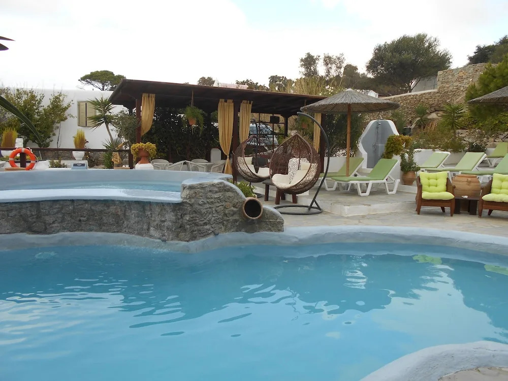 La Veranda of Mykonos Traditional Guesthouse